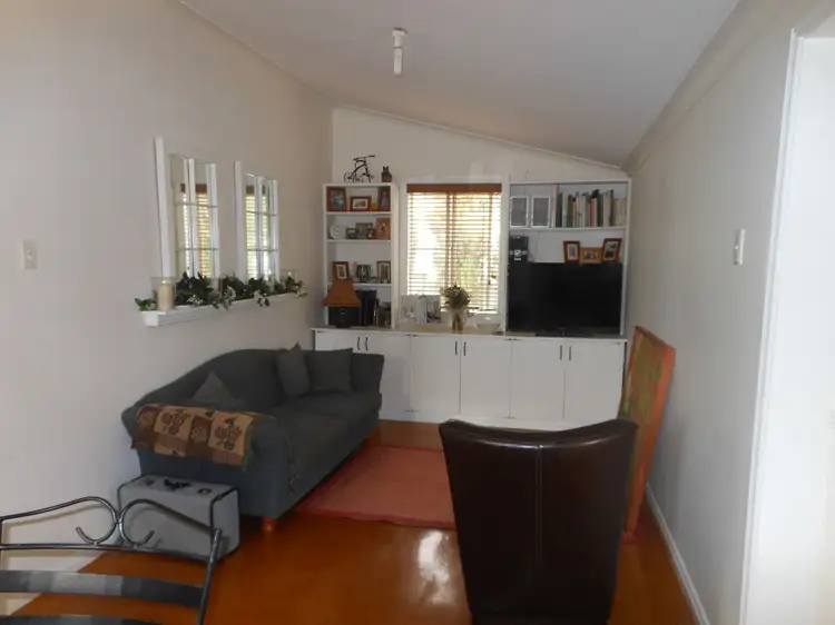 Sixth view of Homely house listing, 27 Currawong, Young NSW 2594