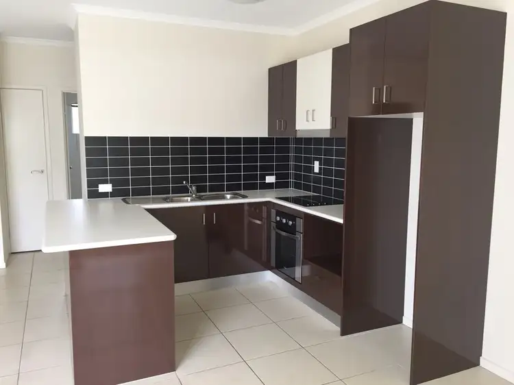 38/7 Bacon, Moranbah QLD 4744