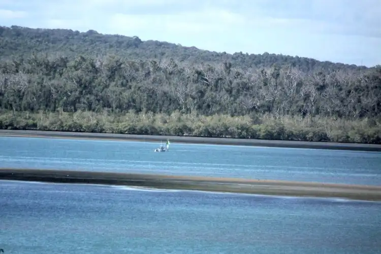 48 RESTHAVEN DRIVE, Lamb Island QLD 4184