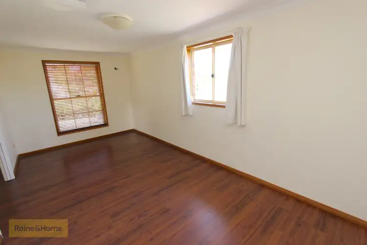 Fifth view of Homely house listing, 18 Wentworth Drive, Kelso NSW 2795