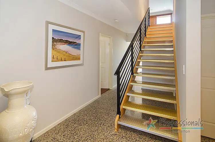 Fourth view of Homely house listing, 2/89 Keel Retreat, Geographe WA 6280