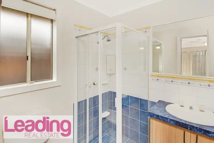 Sixth view of Homely house listing, 7 Greenhill Court, Sunbury VIC 3429