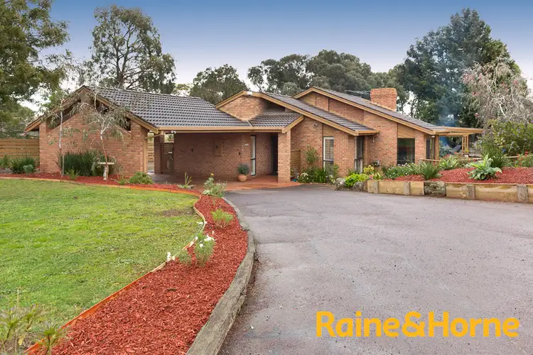 4 Casdar Court, Narre Warren North VIC 3804