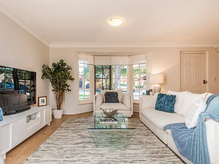 6/36 Megalong Street, Nedlands WA 6009