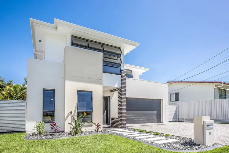 10 Enoch Street, Clontarf QLD 4019