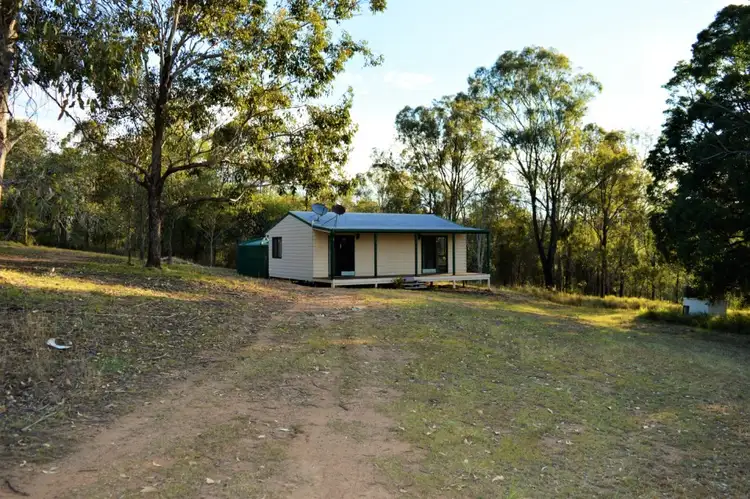 2 Anthony Court, Summerholm QLD 4341