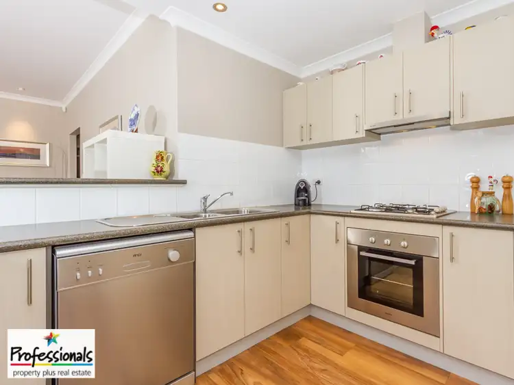 Fifth view of Homely house listing, 15 Carlton Loop, Canning Vale WA 6155