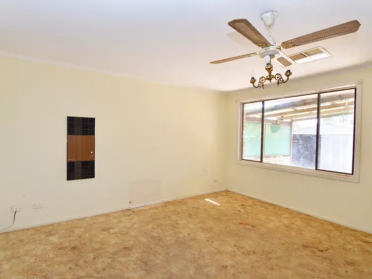 Second view of Homely house listing, 5 Lee Street, Red Cliffs VIC 3496