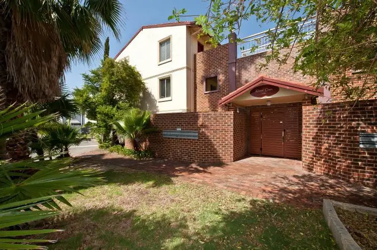 21/125 Herdsman Parade, Wembley WA 6014