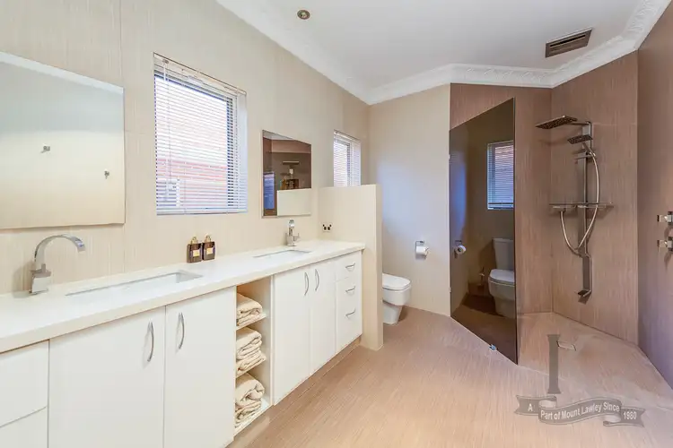 Sixth view of Homely house listing, 9 Elstree Avenue, Menora WA 6050