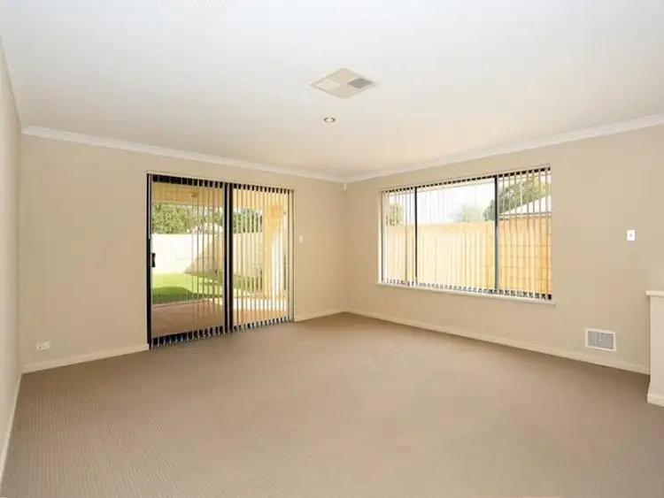Sixth view of Homely house listing, 10 Bobtail Bend, Wannanup WA 6210
