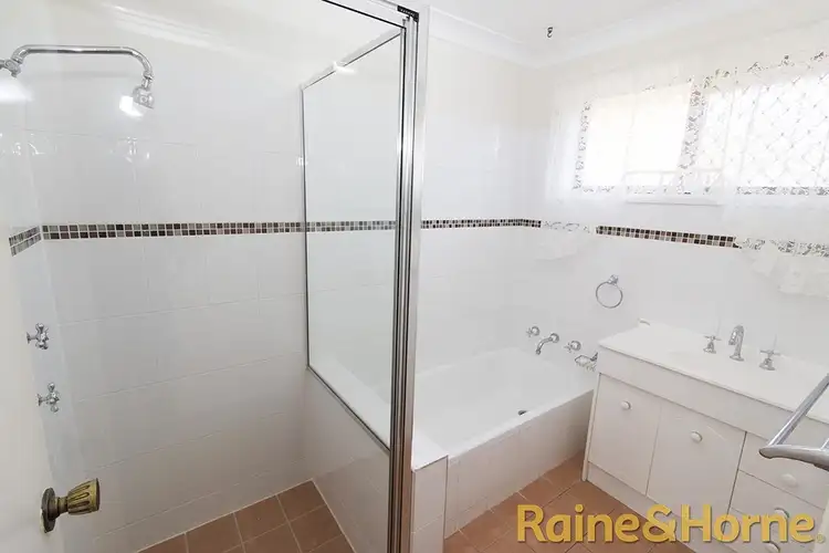 Sixth view of Homely house listing, 10 Potter Close, Dubbo NSW 2830