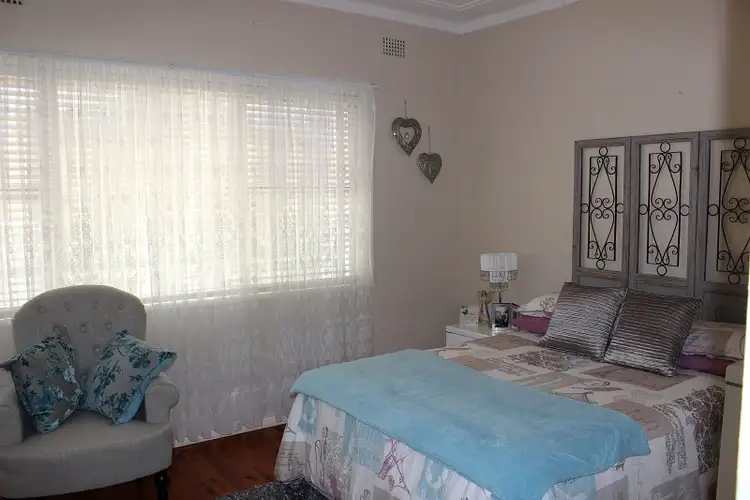 Sixth view of Homely house listing, 31 Edinburgh Avenue, Tamworth NSW 2340