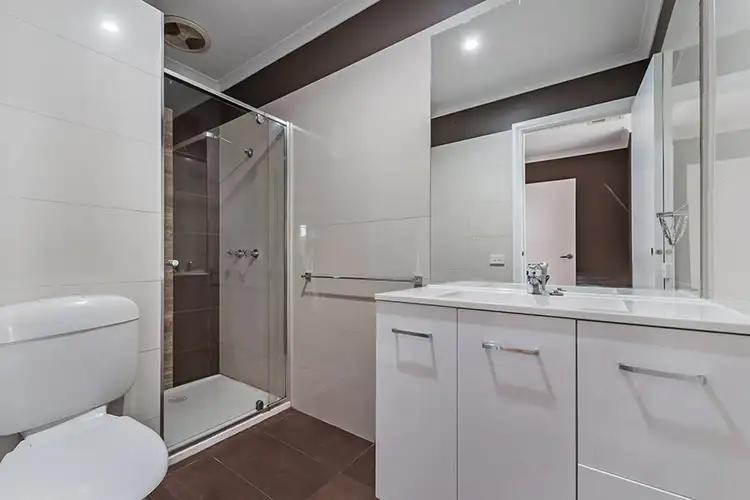 Sixth view of Homely house listing, 18 Pickersgill Crescent, Roxburgh Park VIC 3064