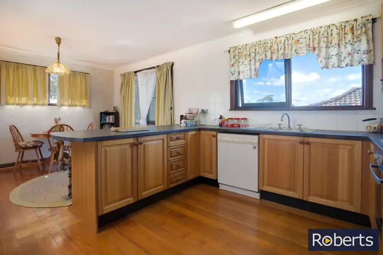 18 Woolston St, Trevallyn TAS 7250