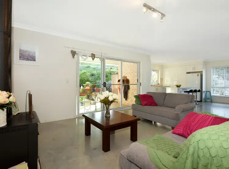Fifth view of Homely house listing, 10 Rangeview Drive, Top Camp QLD 4350