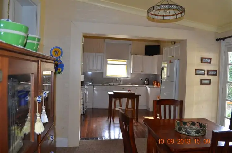 Sixth view of Homely house listing, 2 Simpson Street, Tumut NSW 2720