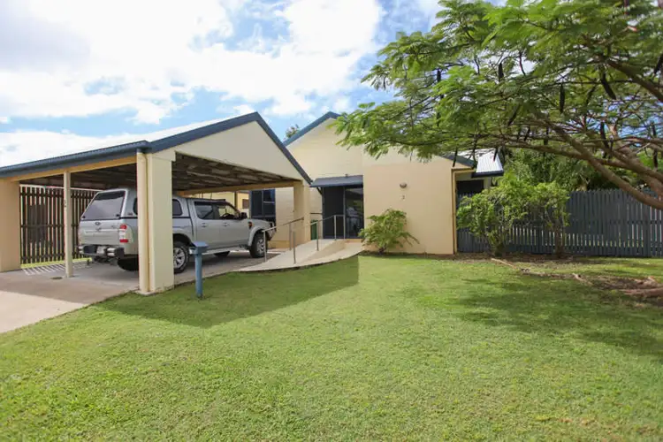 Second view of Homely house listing, 2 Daydream Close, Mount Pleasant QLD 4740