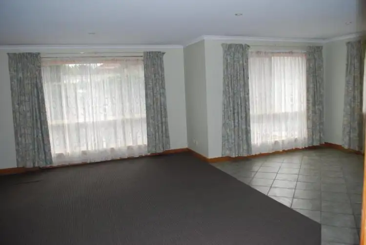 Fifth view of Homely house listing, 2 / 20 Mark Street, Mount Gambier SA 5290