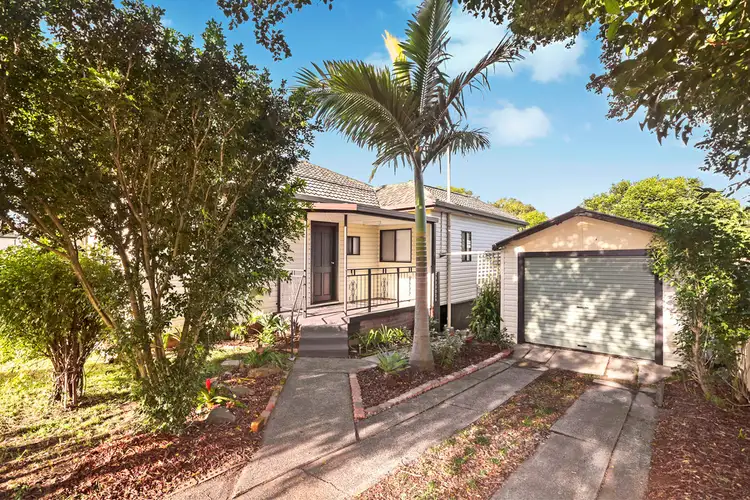 11 Chapman Avenue, Wyong NSW 2259