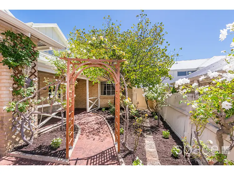139 Rochdale Road, Mount Claremont WA 6010