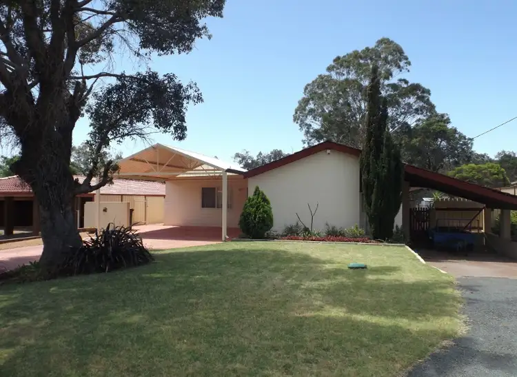 5 Markham Way, Swan View WA 6056