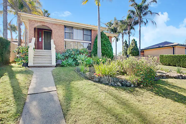8 Desdemona Street, Rosemeadow NSW 2560