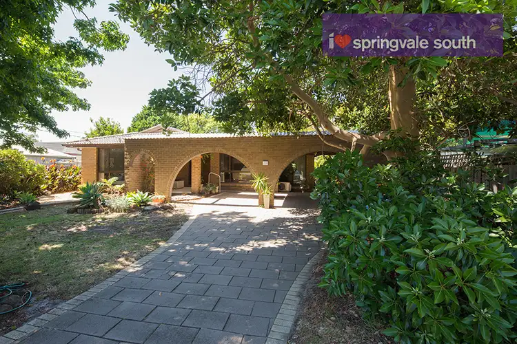 23 Loris Street, Springvale South VIC 3172