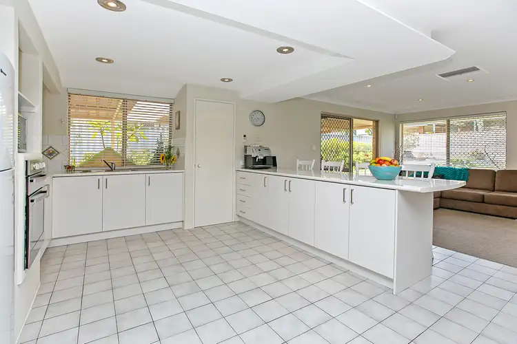 Sixth view of Homely house listing, 14 Michigan Heights, Success WA 6164