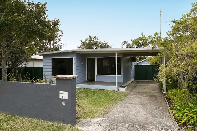 23 Delia Avenue, Budgewoi NSW 2262