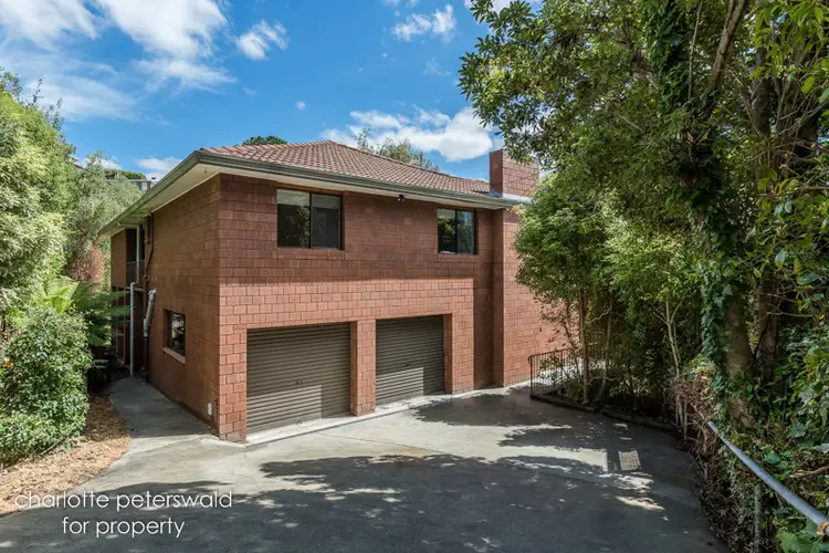 25 Plaister Court, Sandy Bay TAS 7005