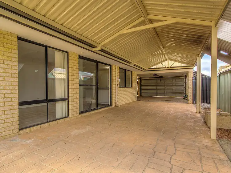 Fourth view of Homely house listing, 5 Liddington Rise, Leda WA 6170