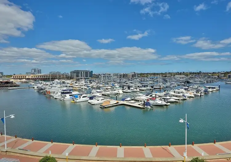 Sixth view of Homely unit listing, 7/30 Spinnaker Quay, Mandurah WA 6210
