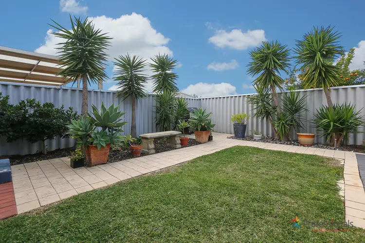 26A Buntine Way, Girrawheen WA 6064