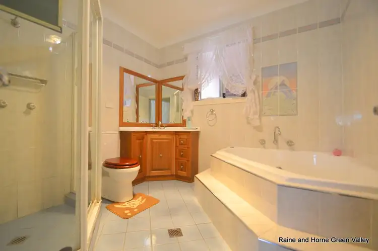 Seventh view of Homely house listing, 49 Finisterre Avenue, Whalan NSW 2770