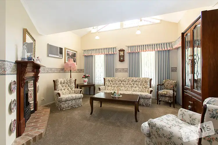Second view of Homely house listing, 2 Leonard Avenue, Berwick VIC 3806