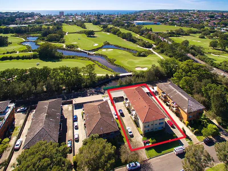 Main view of Homely apartment listing, 5/4 Fairway Close, Manly Vale NSW 2093
