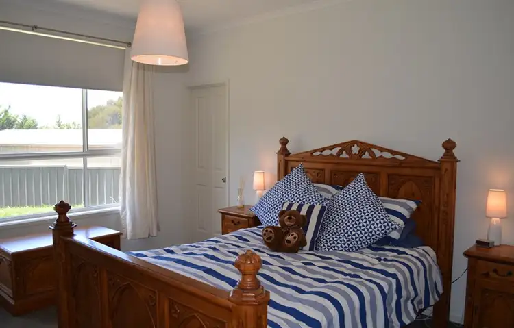 Sixth view of Homely house listing, 5 Woodard Court, Encounter Bay SA 5211