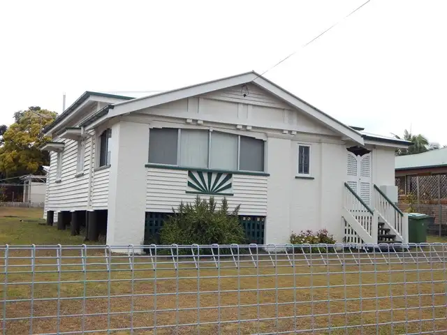 89 Glebe Road, Silkstone QLD 4304