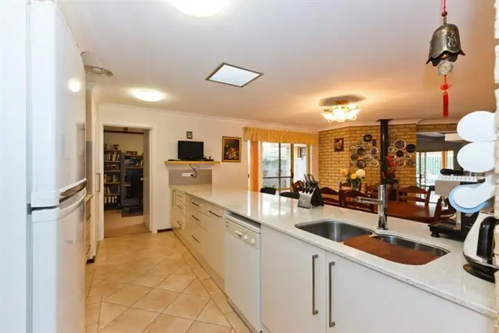 6 Micrometer Place, Mullaloo WA 6027