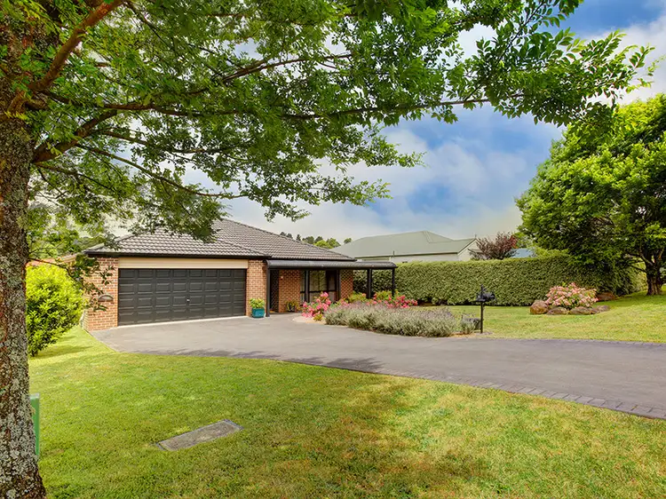 8 Coachwood Place, Robertson NSW 2577