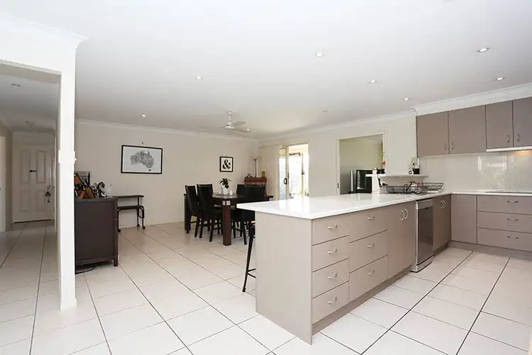 Sixth view of Homely house listing, 2 Dewdrop Place, Ningi QLD 4511