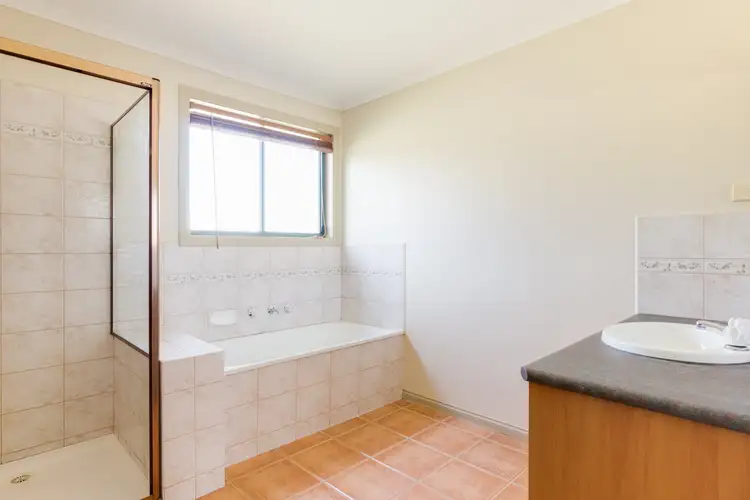 Sixth view of Homely house listing, 10 Doubell Boulevard, Truganina VIC 3029