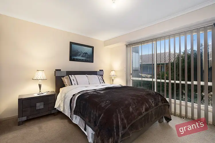 Sixth view of Homely house listing, 6 Temby Close, Endeavour Hills VIC 3802
