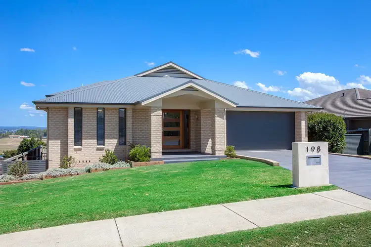 198 Bolwarra Park Drv, Bolwarra Heights NSW 2320