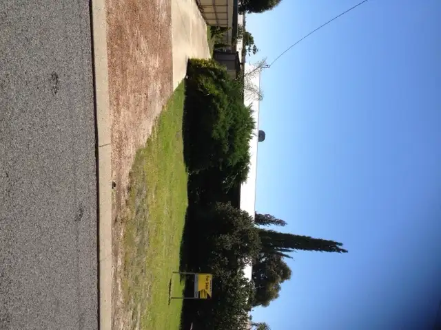 72 McDonald Street, Gnowangerup WA 6335