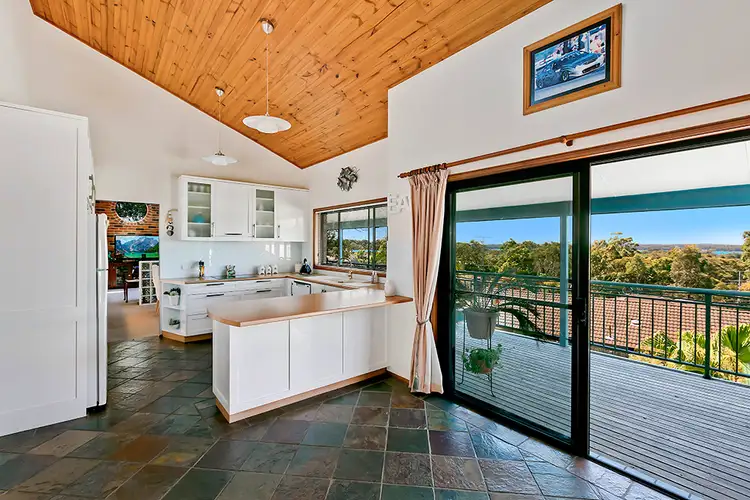 Sixth view of Homely house listing, 8 Courigal Street, Lake Haven NSW 2263