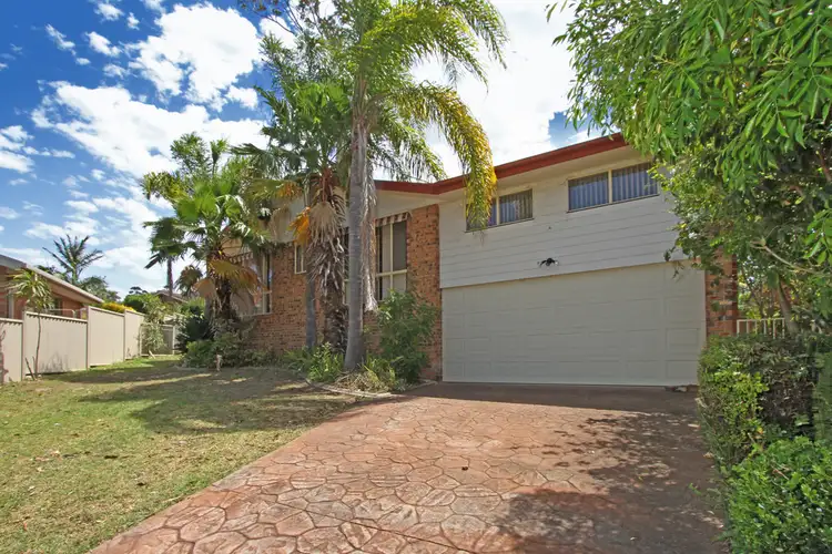 6 Hume Court, Sunshine Bay NSW 2536