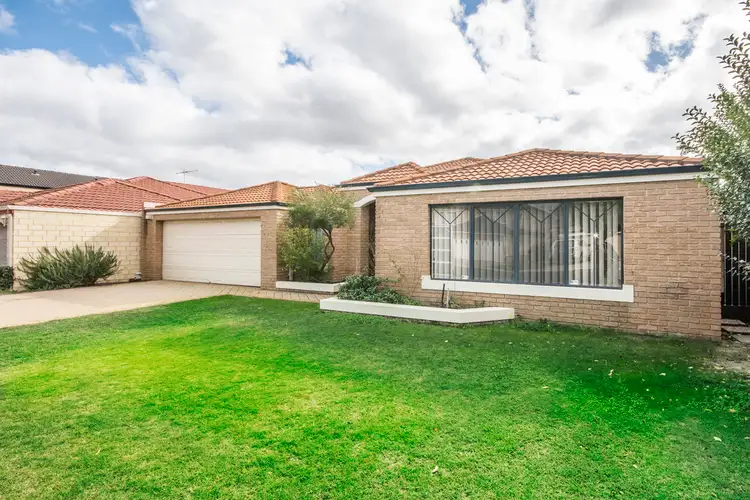 22 Clonmel Mews, Waterford WA 6152