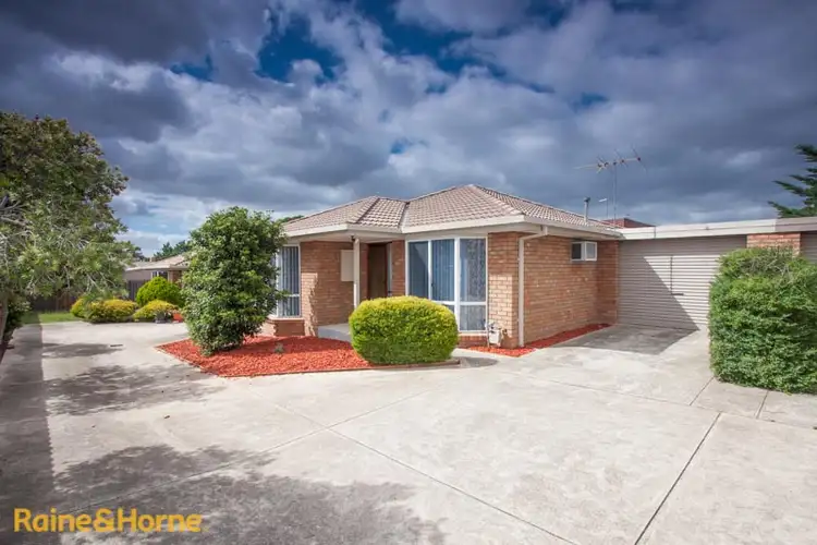 2/49 Pasley Street, Sunbury VIC 3429